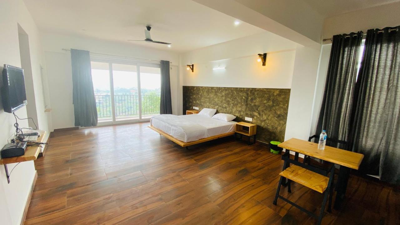 Hill Monk - Whispering Mist Hotel Vagamon Exterior photo